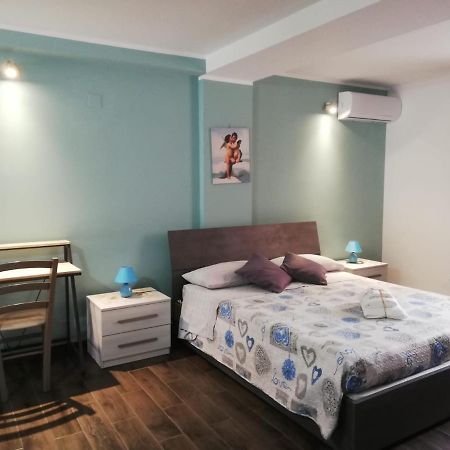 Siracusa Holiday House Hotel Syracuse Ngoại thất bức ảnh
