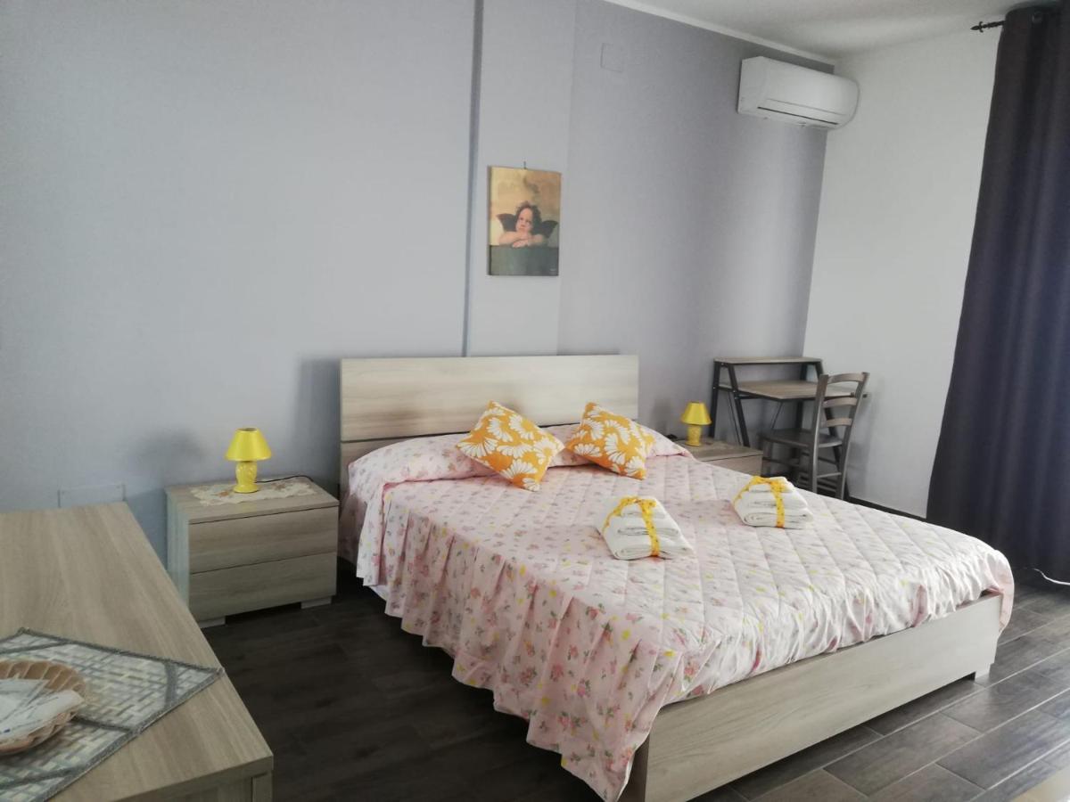 Siracusa Holiday House Hotel Syracuse Ngoại thất bức ảnh